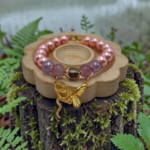 Handmade wirewrapped Elegant Pink and purple Bracelet